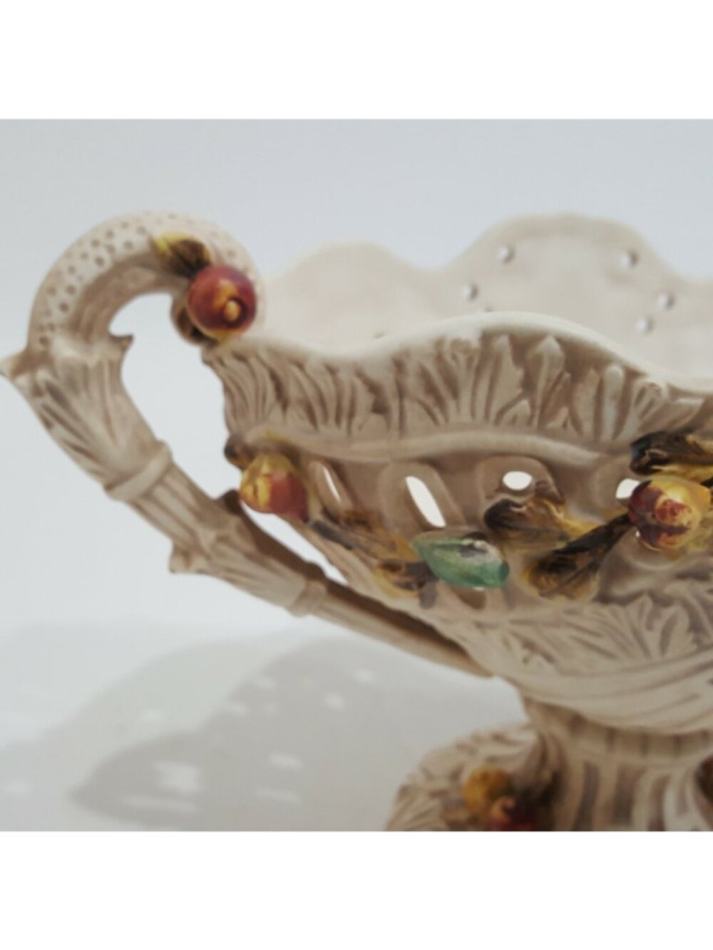 Lenwile Ardalt Porcelain Bowl #30741 White Floral Berries Cream French Country - Picture 3 of 12